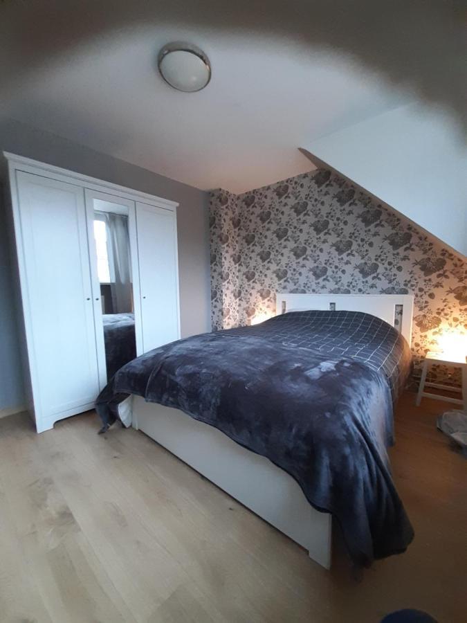 הוילה ברוז' Our Lily House, Een Gezellig Familiehuis In Rustige Omgeving מראה חיצוני תמונה