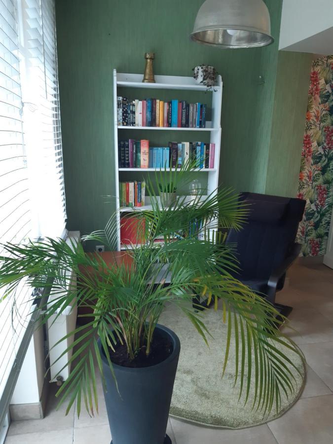 הוילה ברוז' Our Lily House, Een Gezellig Familiehuis In Rustige Omgeving מראה חיצוני תמונה